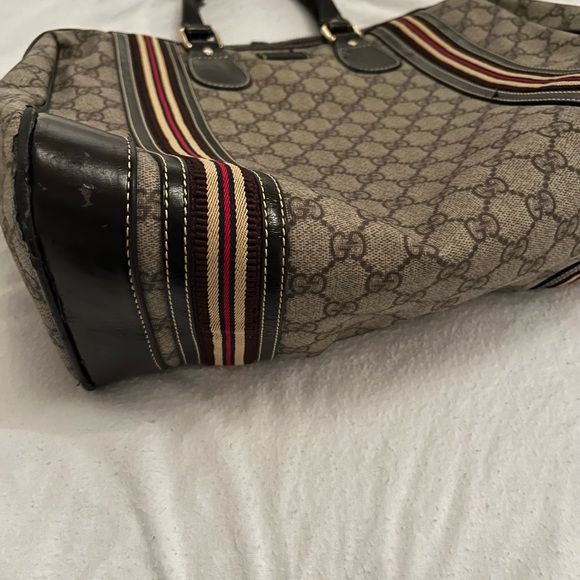 Gucci Bag! - Picture 5 of 13